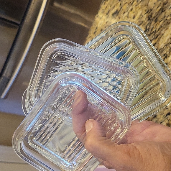 Pyrex Primary Refrigerator Set Yellow Blue Red Full Set 1950 - Picture 9 of 14